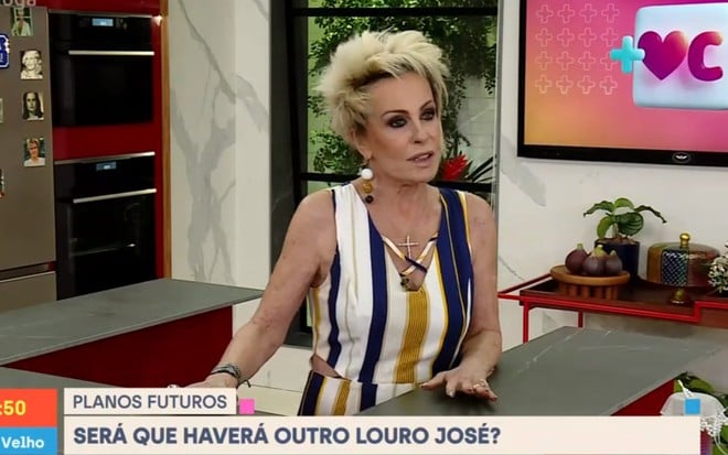 Ana Maria Braga na bancada de seu estúdio, em participação remota no Se Joga deste sábado (27) - REPRODUÇÃO/TV GLOBO