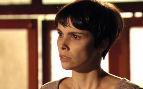A personagem Nina (Débora Falabella) em cena de Avenida Brasil, novela reprisada no Vale a Pena Ver de Novo