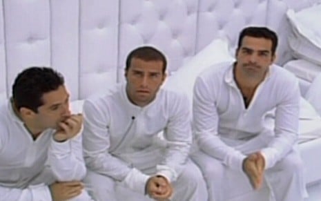 Newton, Leo e Ralf no quarto branco, durante o Big Brother Brasil 9