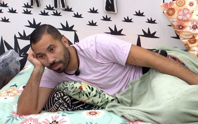 Imagem de Gilberto Nogueira no quarto cordel do BBB21