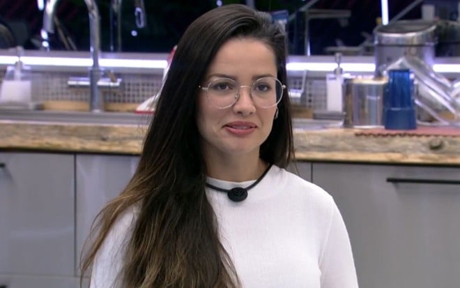 Imagem de Juliette Freire na cozinha do BBB21