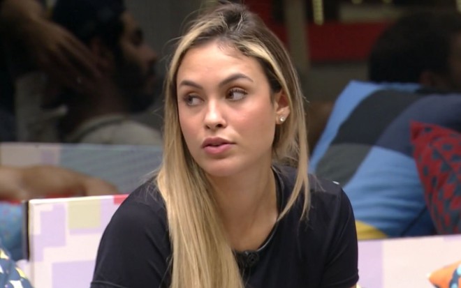 Imagem de Sarah Andrade surpresa no BBB21
