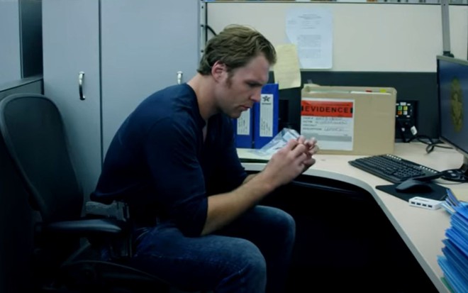 Dean Ambrose em cena do filme Caçada Mortal