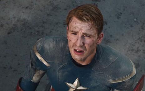 Chris Evans como o Capitão América em Os Vingadores (2012)
