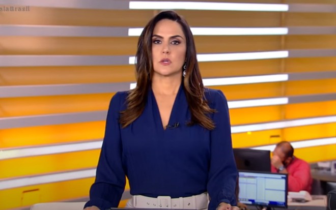 Carla Cecato apresenta a edição do Fala Brasil de 17 de outubro