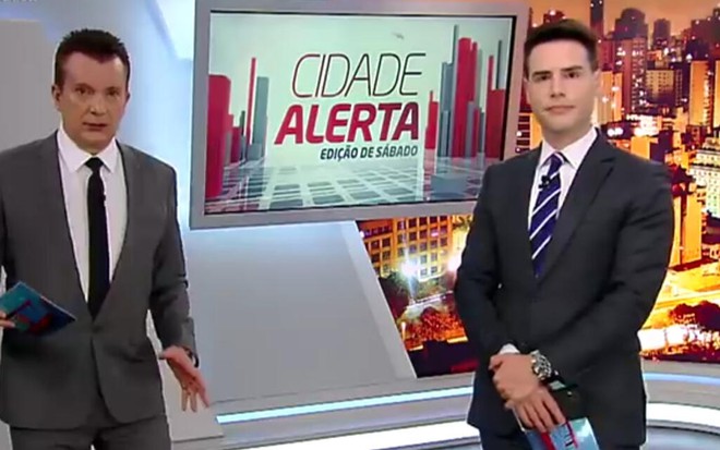 Celso Russomano e Luiz Bacci no estúdio do Cidade Alerta, da Record, que foi exibido no sábado (2)