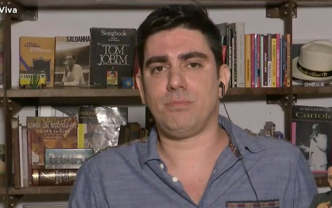 Imagem de Marcelo Adnet no Roda Viva