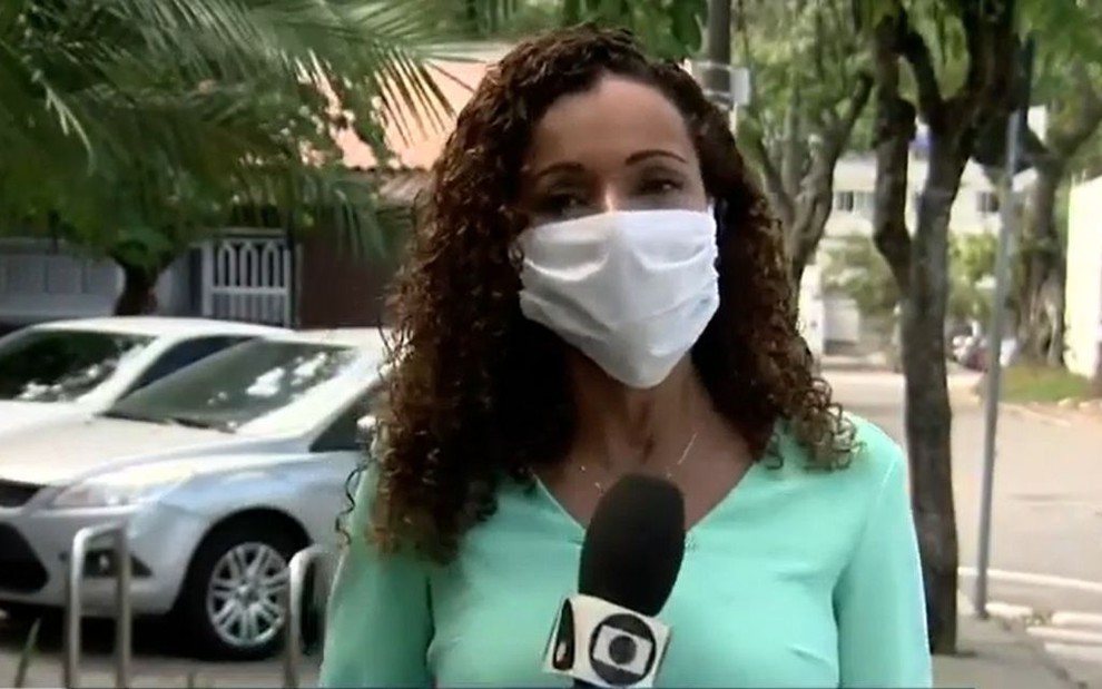Daniela Carla durante o ESTV na terça-feira (21), na TV Gazeta, afiliada da Globo no Espírito Santo