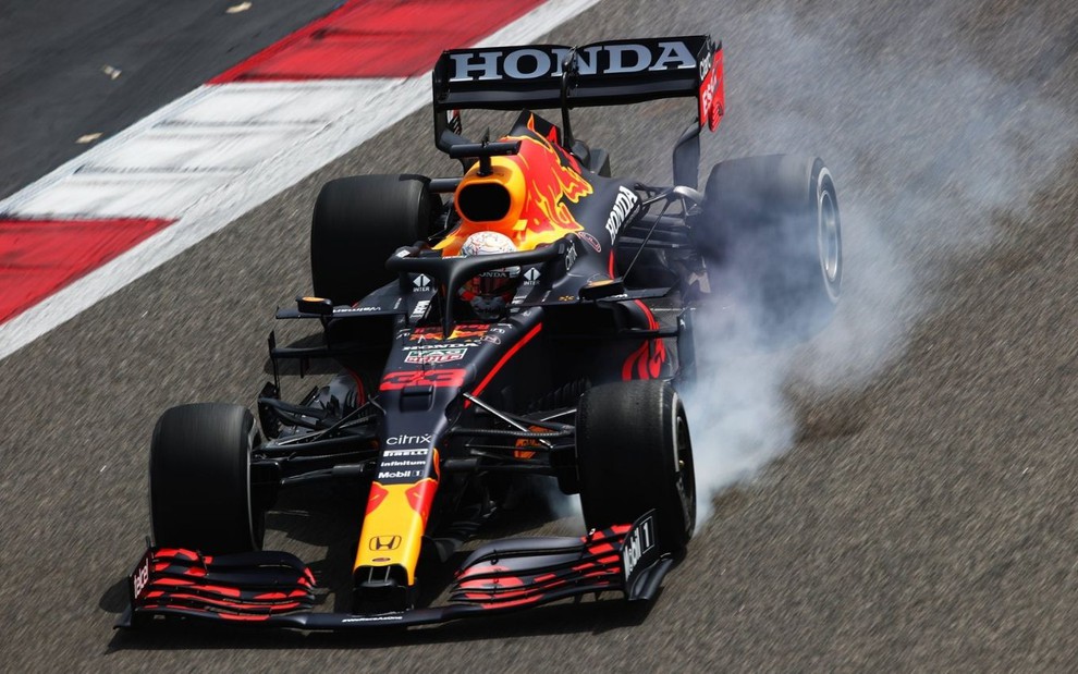 Fotos: o primeiro dia de treinos da F1 para o GP do Bahrein - Notícia de F1