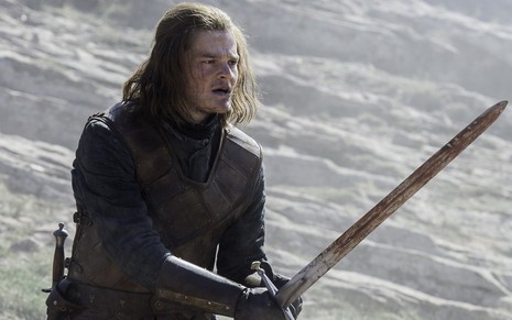Robert Aramayo na pele do jovem Ned Stark em Game of Thrones; ele entrou na série de O Senhor dos Anéis