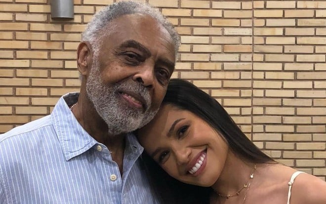 Imagem de Gilberto Gil e Juliette Freire em ensaio fotográfico