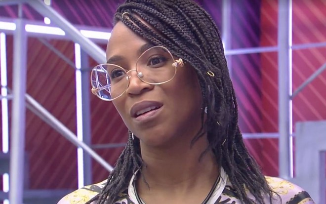 A cantora e participante do BBB21 Karol Conká neste domingo (7) na Globo