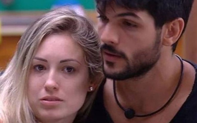 Os participantes do BBB18 Jéssica Mueller (à esquerda) e Lucas Fernandes (à direita)