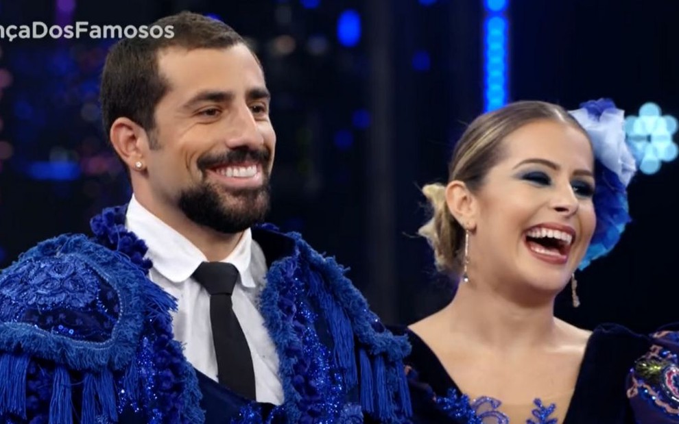 O ator Kaysar Dadour e a bailarina Mayara Araújo na apresentação do dia 1º de novembro da Dança dos Famosos, exibido no Domingão do Faustão, da Globo