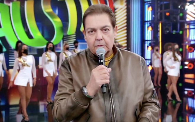 O apresentador Fausto Silva no Domingão do Faustão