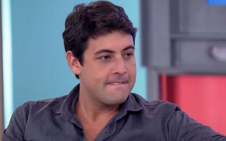 O ator Bruno de Luca durante uma participação no programa Encontro com Fátima Bernardes, em 2013