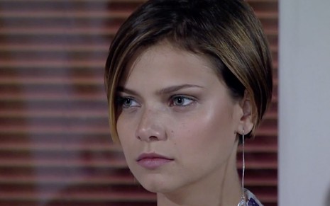 Milena Toscano em cena de Fina Estampa: atriz está caracterizada como a personagem Vanessa da novela
