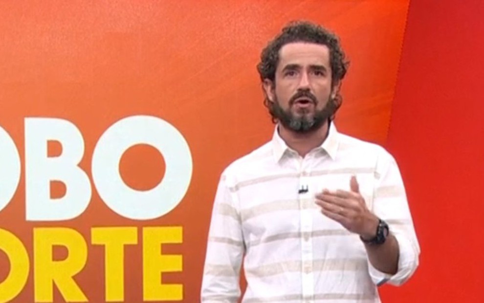 O apresentador Felipe Andreoli no Globo Esporte desta segunda, 16 de março de 2020