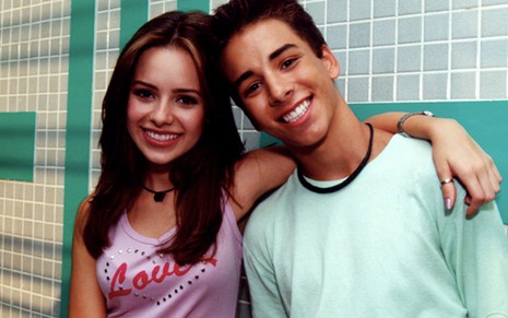 A dupla Sandy e Junior em foto tirada nos anos 2000