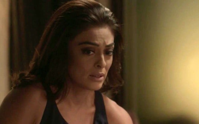 A atriz Juliana Paes como a personagem Carolina na novela Totalmente Demais, da Globo