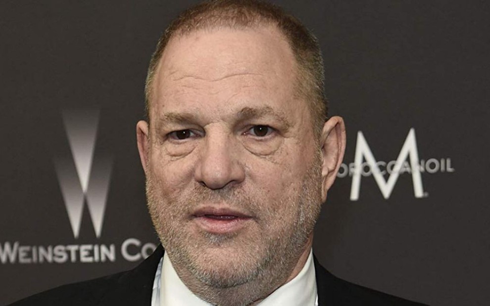 O ex-produtor de Hollywood e condenado à prisão por estupro Harvey Weinstein em evento de sua empresa Weinstein Company