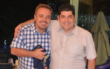 Foto do apresentador Gugu Liberato ao lado do sobrinho Alexandre Liberato em foto publicada no Instagram em novembro de 2019