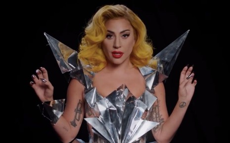 A cantora Lady Gaga em vídeo publicado no Instagram
