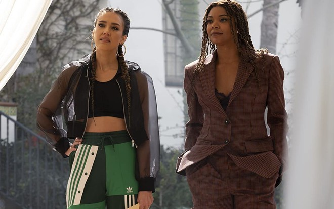 Jessica Alba e Gabrielle Union  em cena de L.A.'s Finest