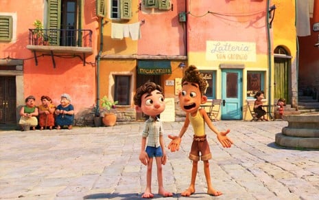 Os personagens Luca e Alberto em cena da animação de Luca, nova animação da Pixar