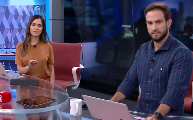Marcela Rahal e Daniel Adjuto no comando do Live CNN, na terça-feira (11)