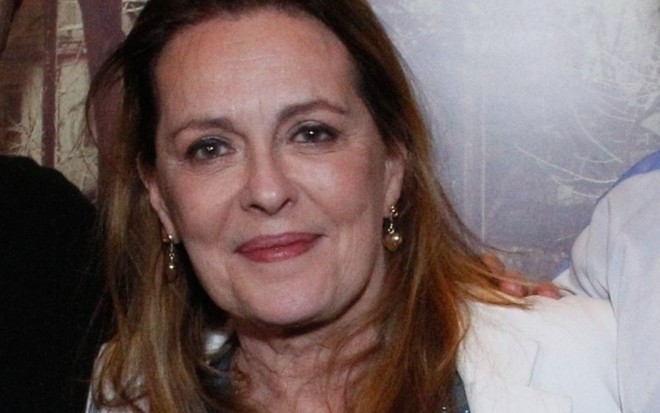 Maria Zilda Bethlem no lançamento de seu livro A Caçadora de Amor, em 2019