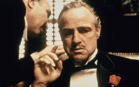 Marlon Brando como Vito Corleone, personagem protagonista do filme O Poderoso Chefão