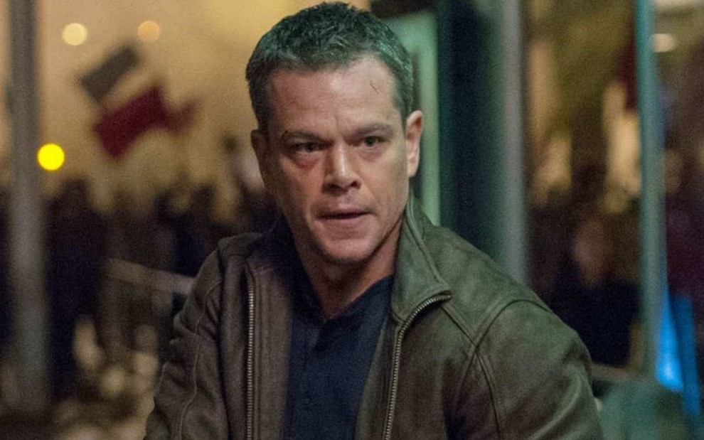 Matt Damon em cena de ação do filme Jason Bourne