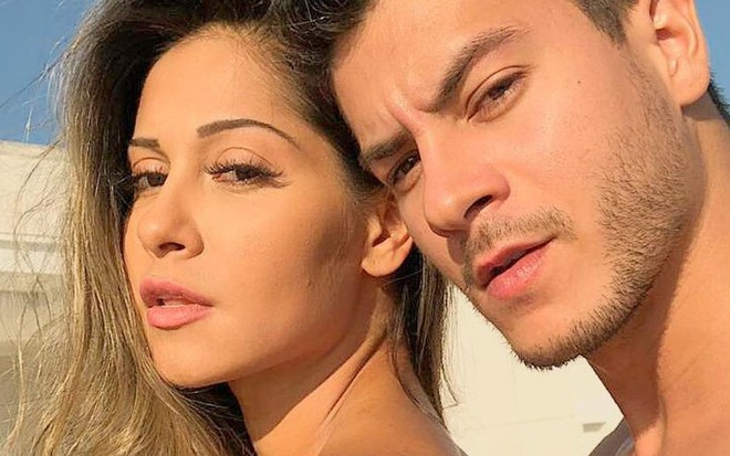 Mayra Cardi e Arthur Aguiar quando ainda eram casados em 2019