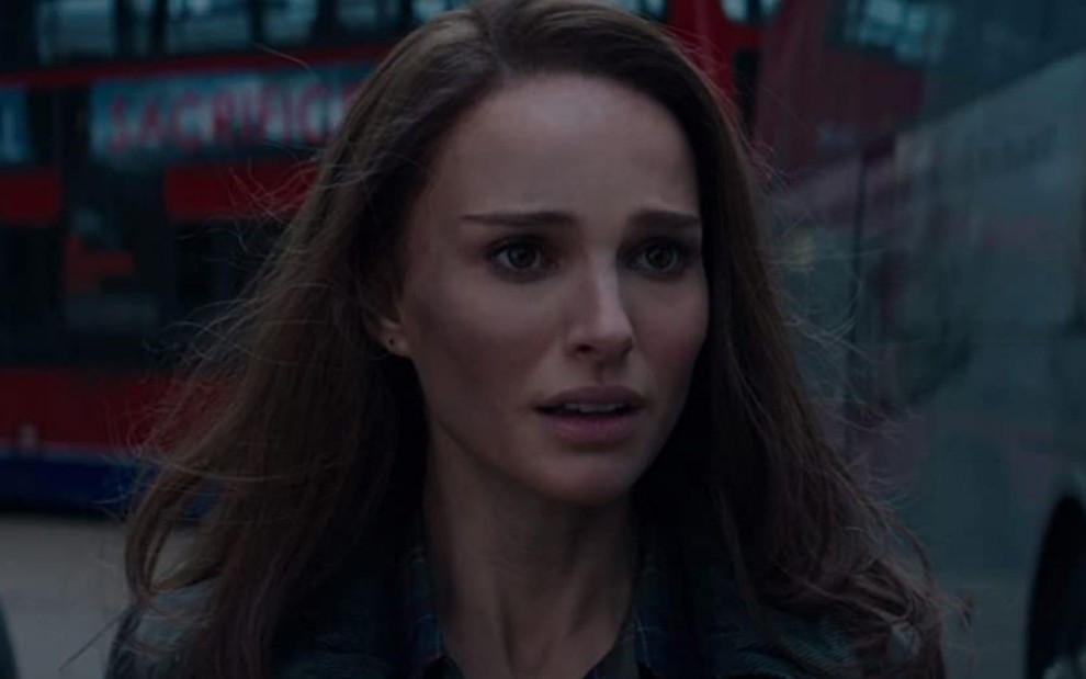 Natalie Portman em cena do filme Thor: Mundo Sombrio (2013)
