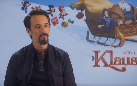O ator Rodrigo Santoro em entrevista da animação Klaus, da Netflix