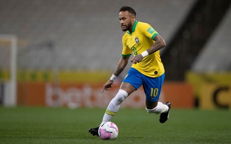 Neymar em ação pela Seleção Brasileira nas Eliminatórias para a Copa 2022