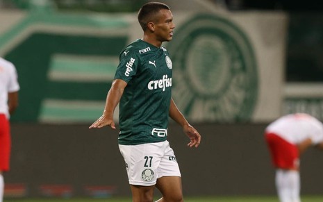 Imagem de Gabriel Veron em jogo Palmeiras na Copa do Brasil
