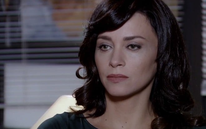 Joana (Suzana Pires) em cena de Fina Estampa