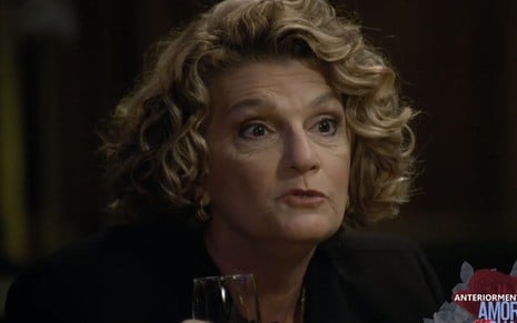 Carmem (Beth Zalcman) em cena de Amor Sem Igual