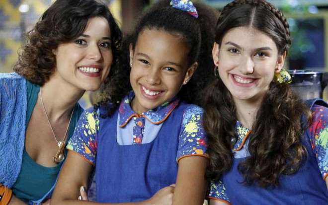 Carol (Manuela do Monte), Pata (Júlia Olliver) e Mili (Giovanna Grigio) em Chiquititas, do SBT