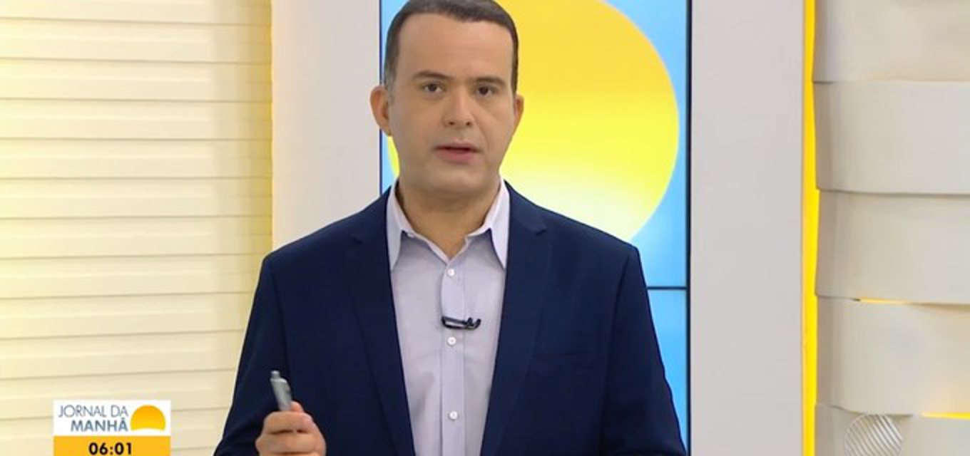 Apresentador Da Globo Comete Gafe Ao Anunciar Horário: '7 Horas E 17 ...