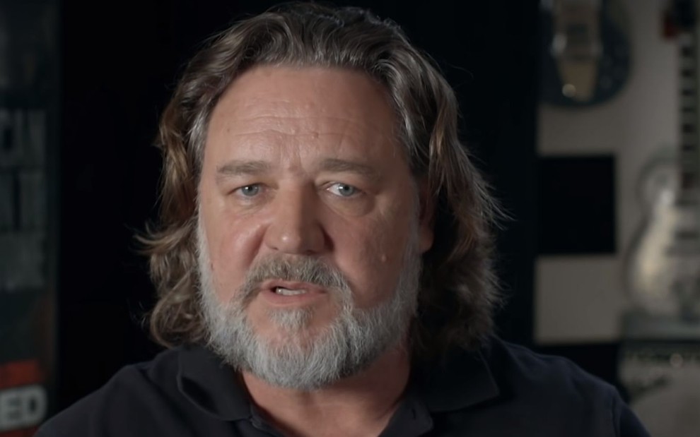 O ator Russell Crowe durante entrevista à GQ no segundo semestre de 2020