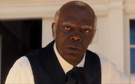 Samuel L. Jackson em cena do filme Django (2012)