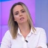 A ex-BBB Ana Paula Renault no cenário do Triturando de 15 de maio de 2020