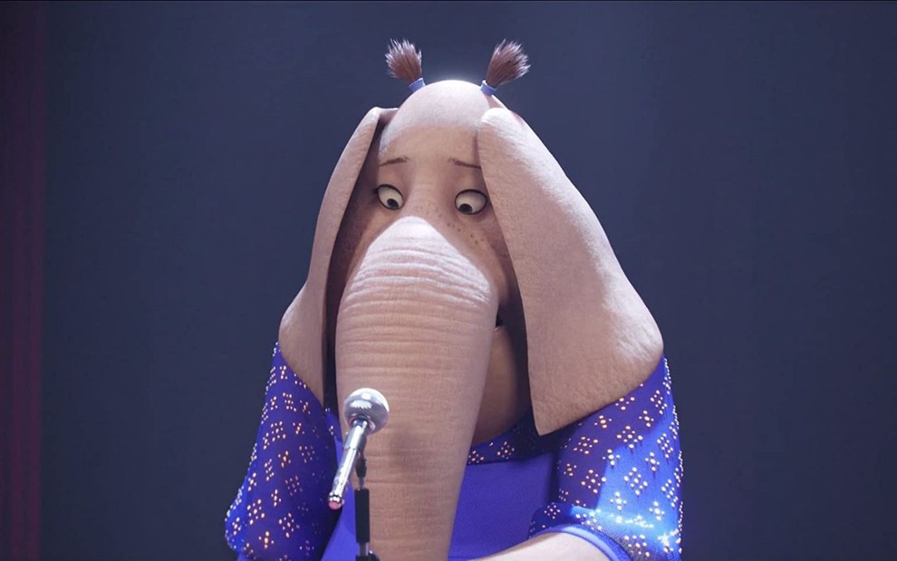 A elefanta Meena em cena de Sing: Quem Canta seus Males Espanta (2016)