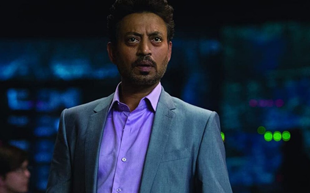 O ator indiano Irrfan Khan em cena do filme Jurassic World (2015)