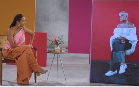 Taís Araujo entrevista Xuxa por chamada de vídeo no Superbonita, do GNT
