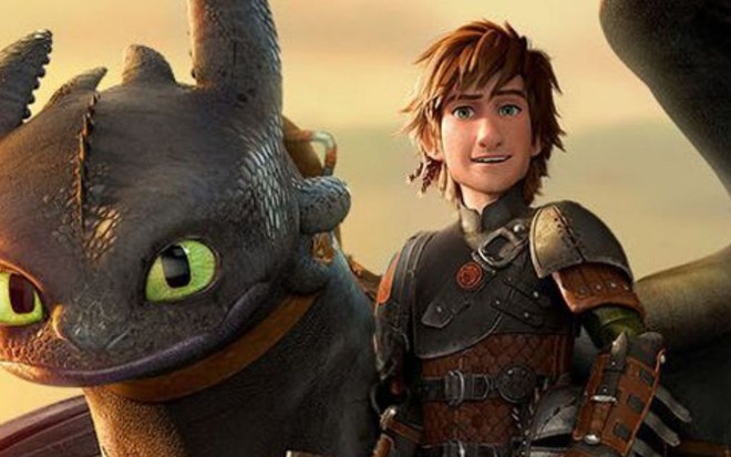 O dragão Banguela ao lado de Soluço em cena do filme Como Treinar o Seu Dragão 3