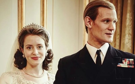 Claire Foy e Matt Smith caracterizados para a série The Crown